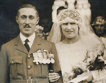 Image Cyril Norman Ellen and Gladys Lily Gardner on their wedding day